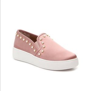 💕Steve Madden Gills slip on sneaker with box